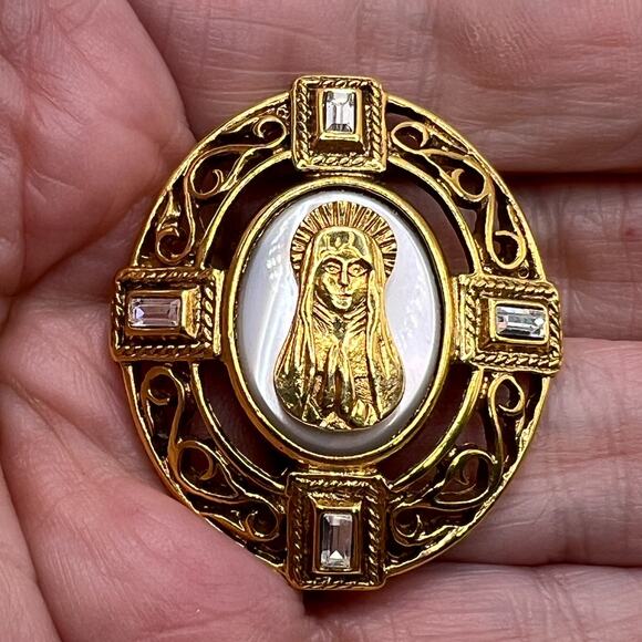 Vintage Vatican Library Mother of Pearl Mary Brooch Baguette Rhinestone Jewelry - Picture 2 of 8